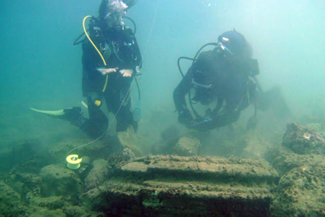 Underwater 'Lost City' Found to Be Geological Formation