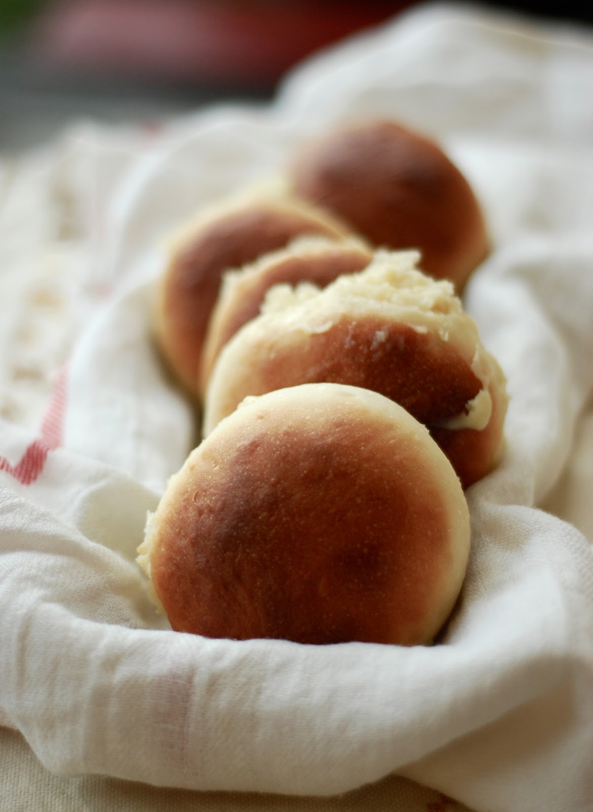 nodesserts Cream CheeseFilled Buns