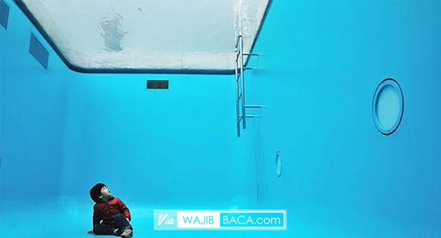 Selfie Underwater Tanpa Takut Basah, Kolam Unik di Jepang Ini Andalannya! Selfie Underwater Tanpa Takut Basah, Kolam Unik di Jepang Ini Andalannya!