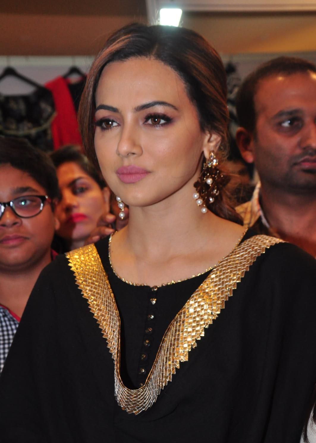 Sana Khan Looks Gorgeous In Black Dress At The Akritti ELITE Exhibitions In Hyderabad