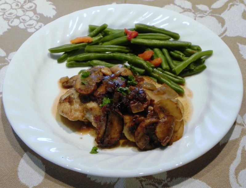 The Iowa Housewife Chicken Diane