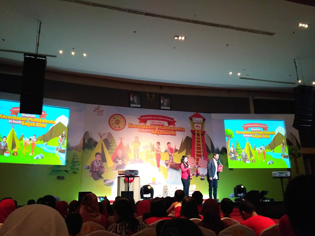 Konferensi Ayah Bunda Platinum irgi ahmad fahrezi