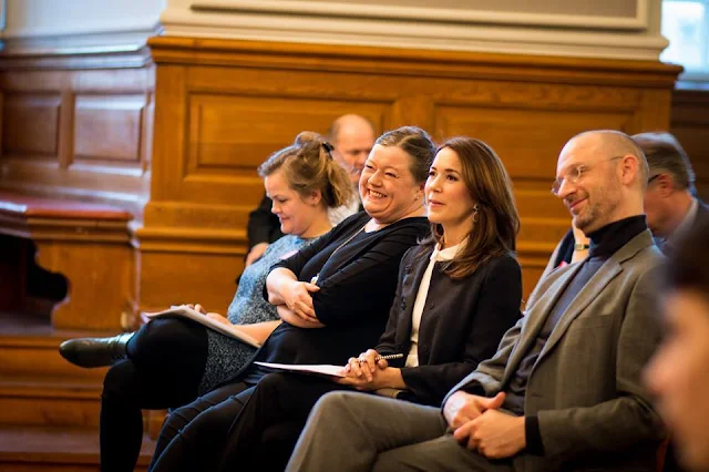 HRH The Crown Princess speaks at professional reception on the promotion of women's rights in businesses CSR enterprises. Communal Hall at Christiansborg Palace.