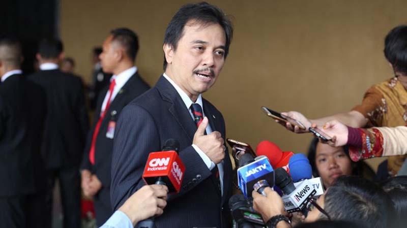 Muncul Petisi Copot Anies, Roy Suryo: Jangan-jangan Ulah Buzzer Bayaran Muncul Petisi Copot Anies, Roy Suryo: Jangan-jangan Ulah Buzzer Bayaran