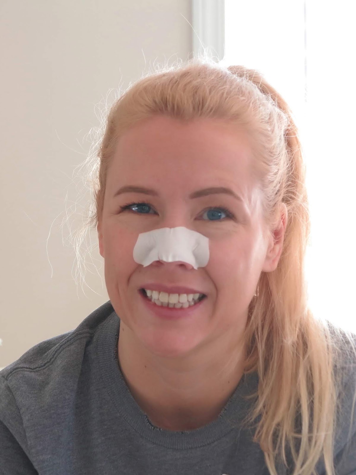 How to get rid of the strawberry nose! BioreWitchHazel ad