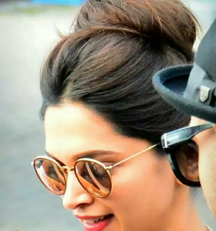 My happyness: Deepika padukon new pics