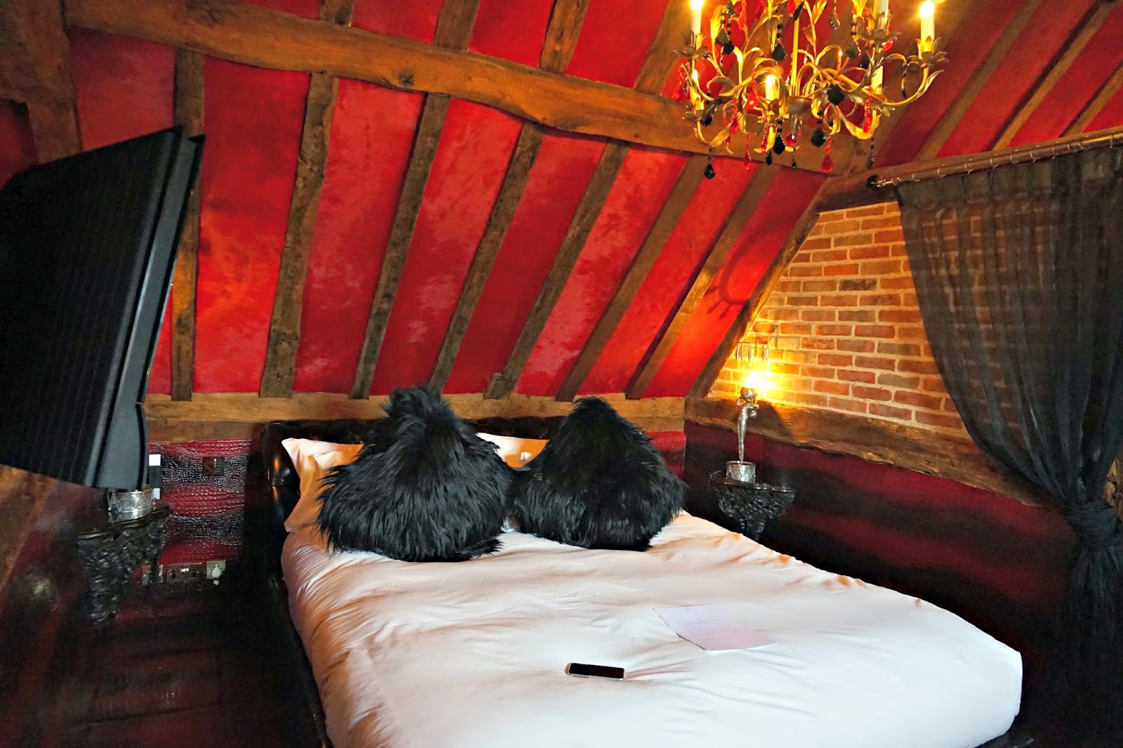 What Larsy Loves A Lifestyle Blog The Crazy Bear Beaconsfield