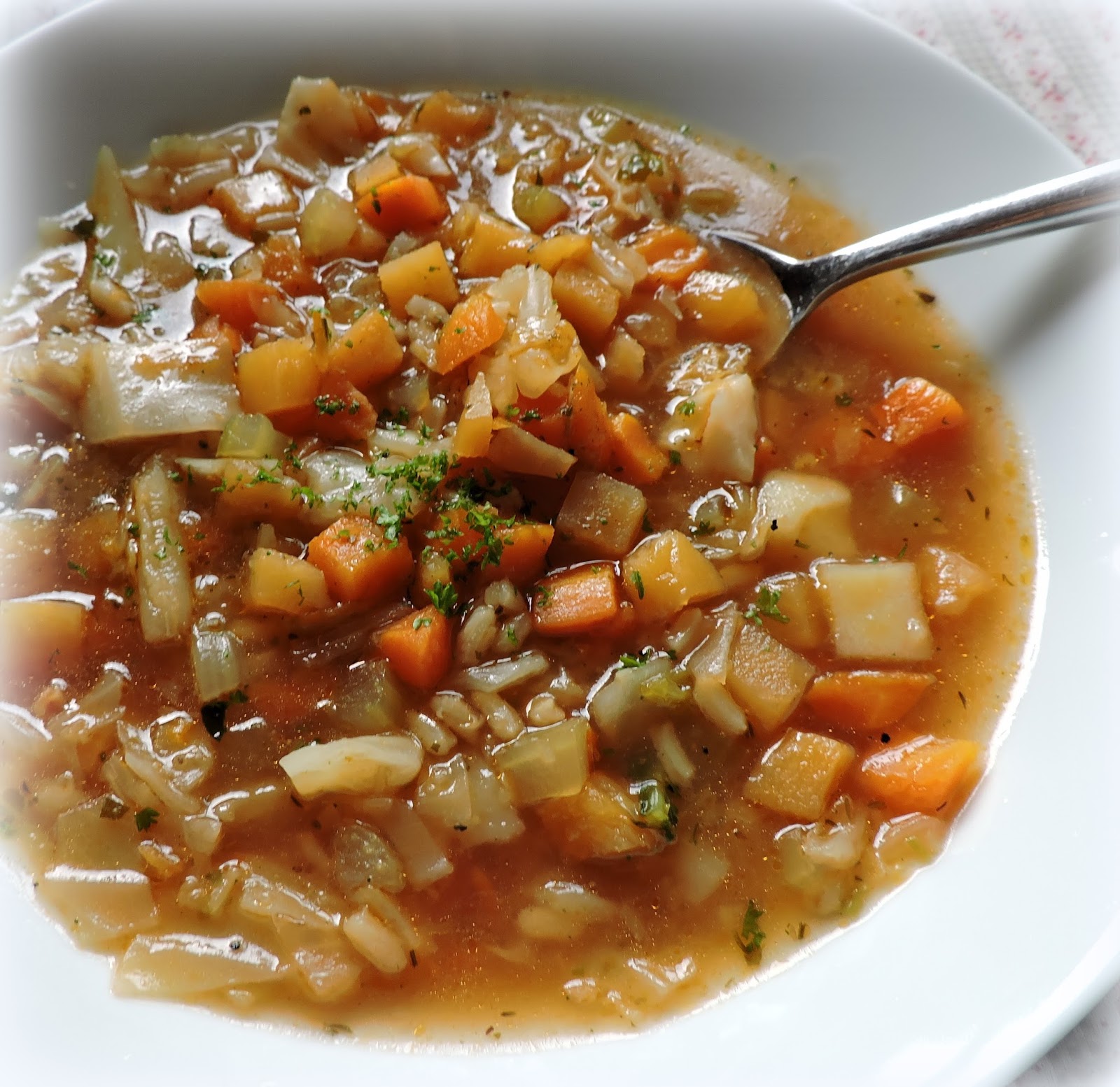 The English Kitchen Hearty Vegetable Soup
