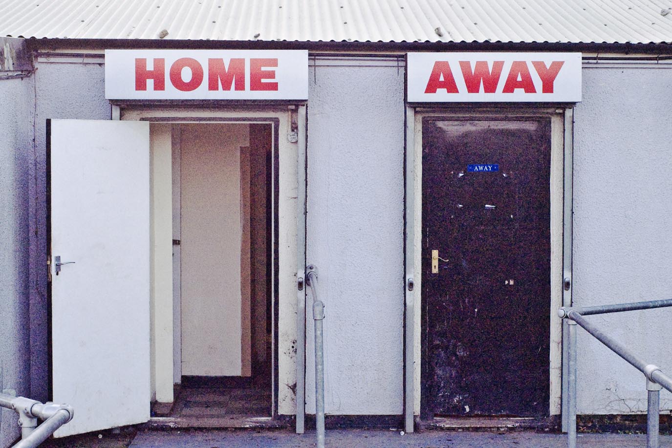 No Clash Of Colours 03 November 2012 Clipstone Welfare v Hemsworth