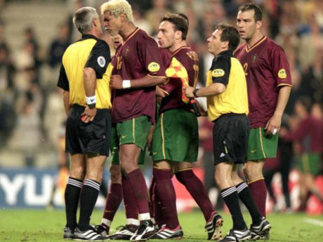 HLV Huu Thang 'xin' bao chi dung tang boc DT Viet Nam - Anh 3