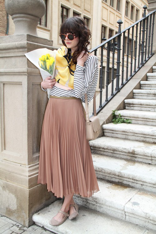 Bromeliad: How to wear a pleated skirt - Fashion and home decor DIY and ...