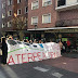 Familias del colegio Arteagabeitia protestan con una pitada por los retrasos en cubrir el patio