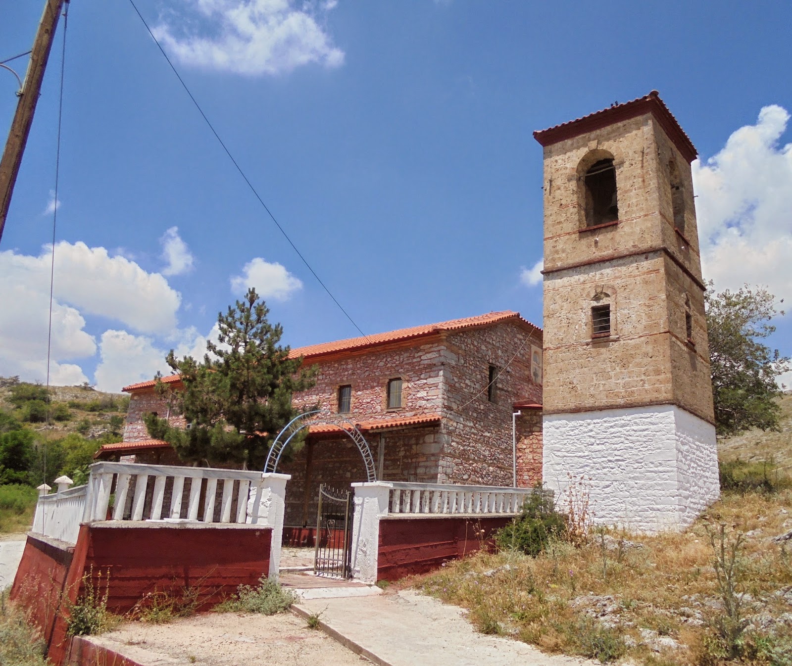 ναός του αγίου Αθανασίου στην Ερμακιά Εορδαίας
