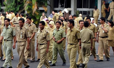 PNS Pria Bisa Cuti Sebulan Dampingi Istri Melahirkan 