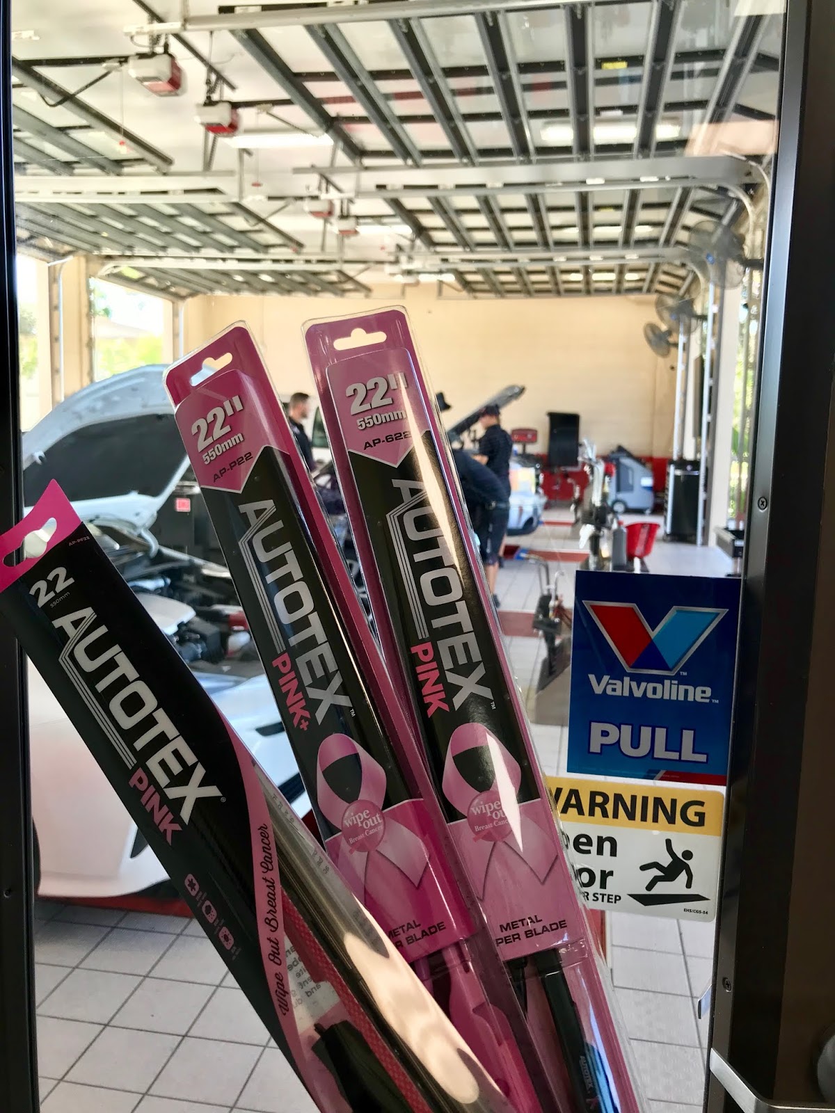 When Tara Met Blog Wipe Out Breast Cancer with Pink Wiper Blades