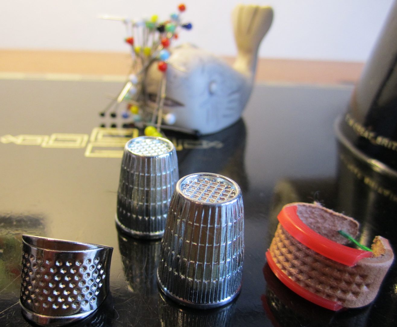 The Corset Channel: How to use a thimble