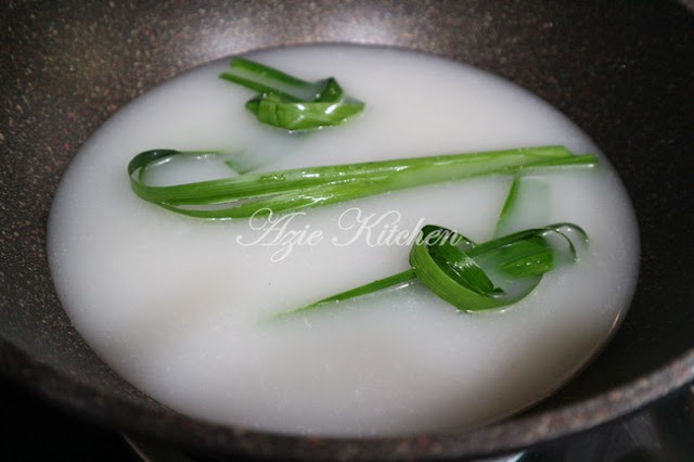 Kuih Lapis Tepung Beras Yang Mudah