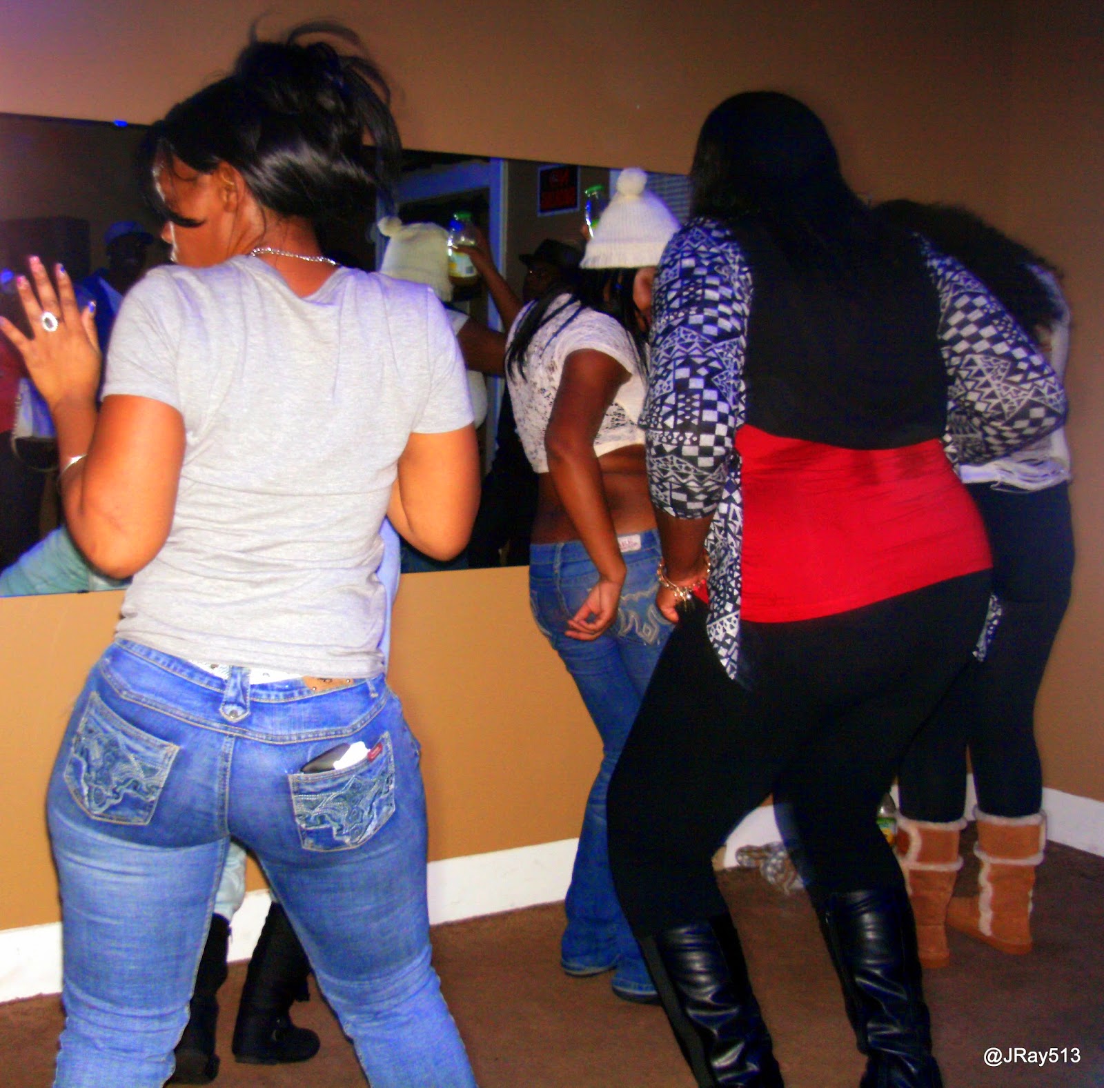 JRay513Tv The Blog House Party! The Bo0ty Girls! twerk