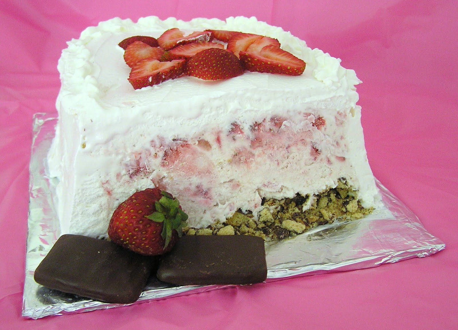 Creative Tennessee Mountain Cookin Strawberry Ice Cream Cake