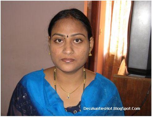 Desi Aunties Hot: Desi Aunties from Guntur