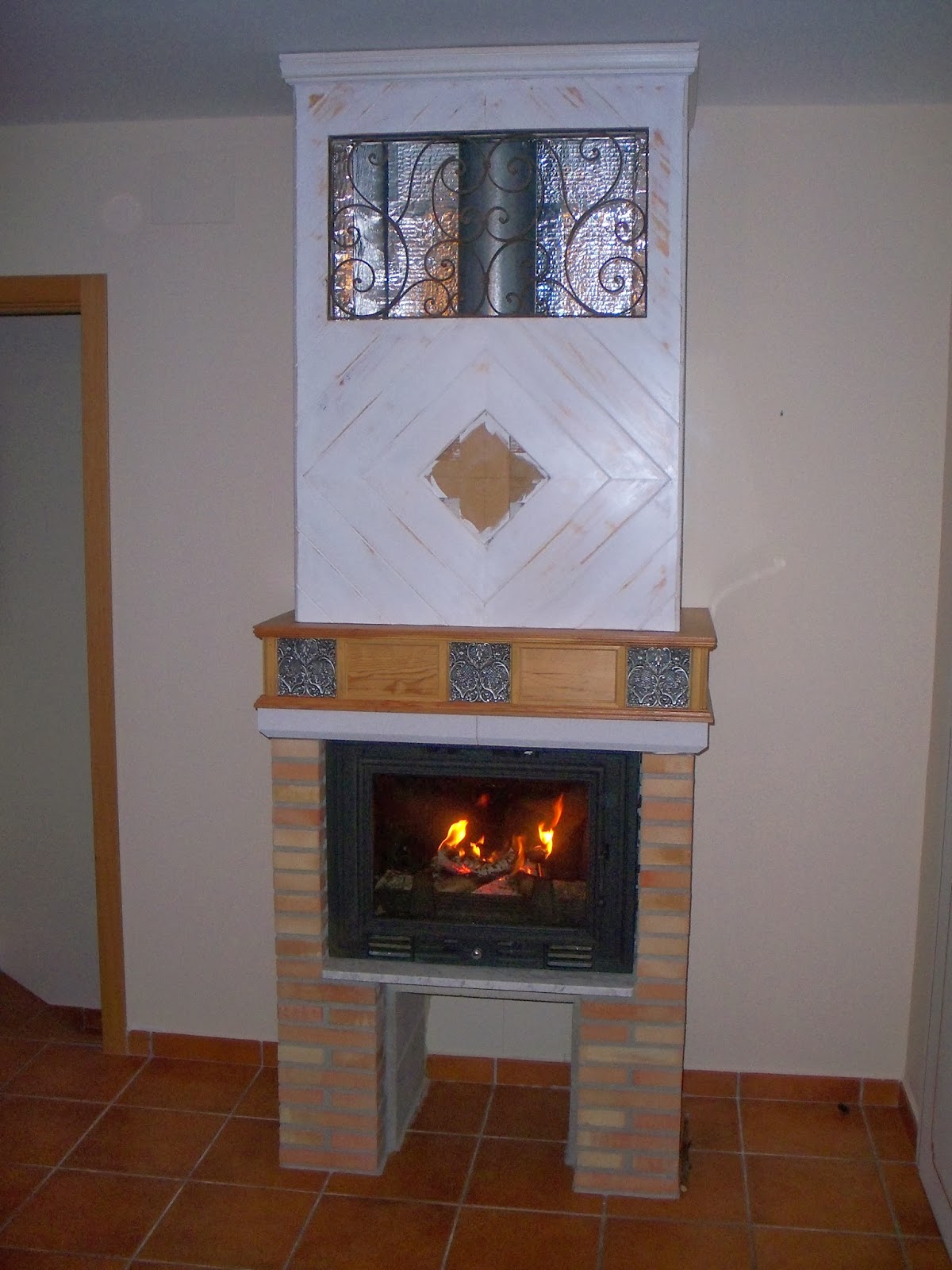 Pepe Granell: CHIMENEA HABITACIÓN (Obra, carpintería y artes