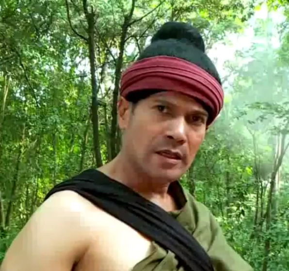 Yuk, Kenalan dengan Pemain Saur Sepuh.. Ini dia foto dan Yuk, Kenalan dengan Pemain Saur Sepuh.. Ini dia foto dan