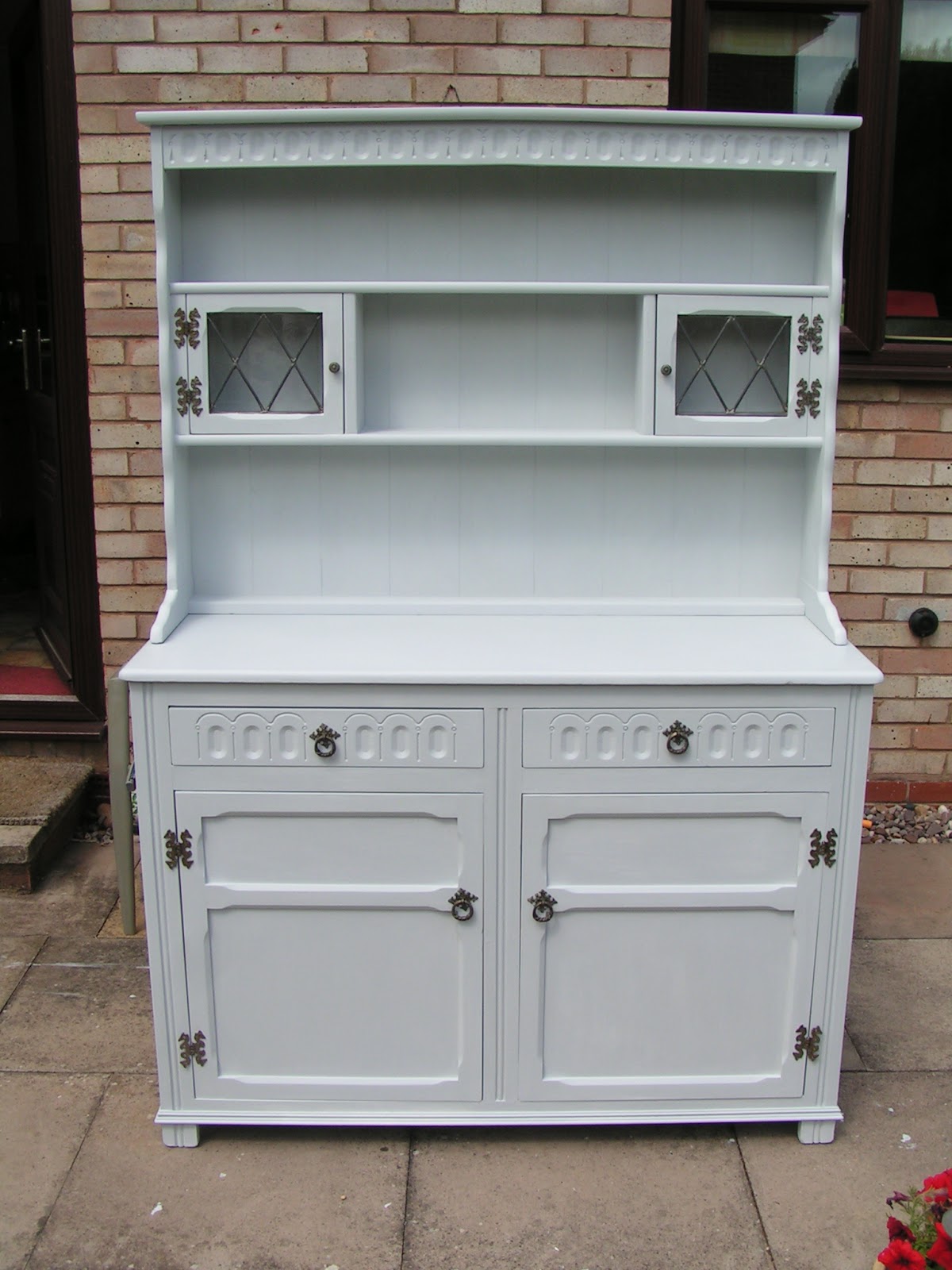Dampf's modelling page A Painted Welsh Dresser