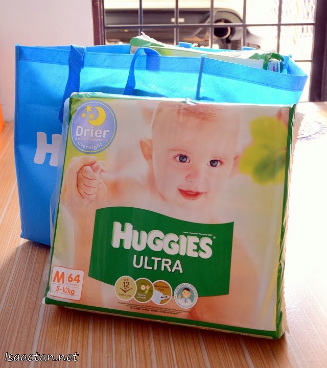The four packs of Huggies Ultra bought from their booth at the 7th Maternity & Children Expo 2014 @ Midvalley