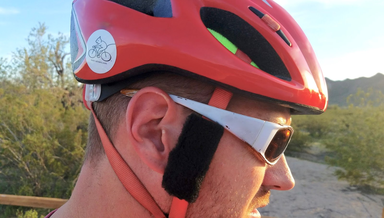 Living In The Big Ring Cat Ears Airstreamz Decrease Wind Noise And Hear Your Surroundings