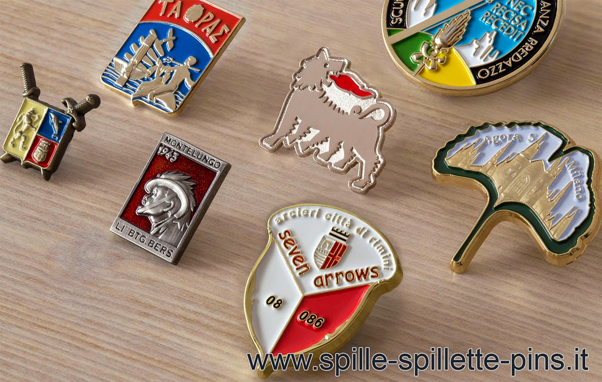 custom lapel pins - spille personalizzate