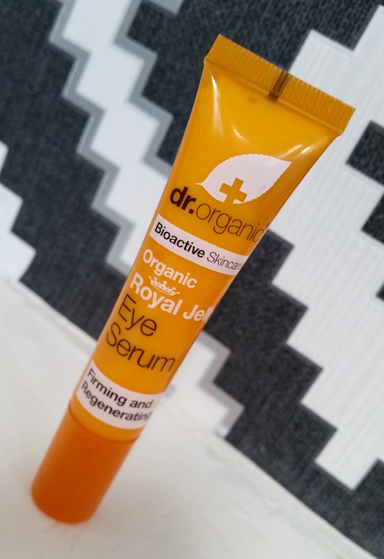Beautifinous. Dr. Organic Royal Jelly Eye Serum review