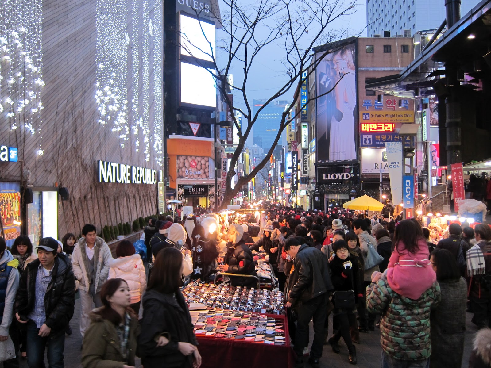 SEIZE THE DAY : 12 Apr 2012 Myeong Dong Street 10, Seoul