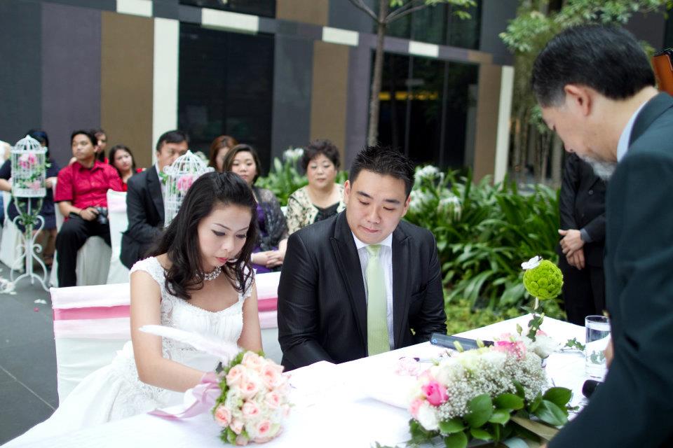 Singapore Wedding Florist Crowne Plaza Changi Airport