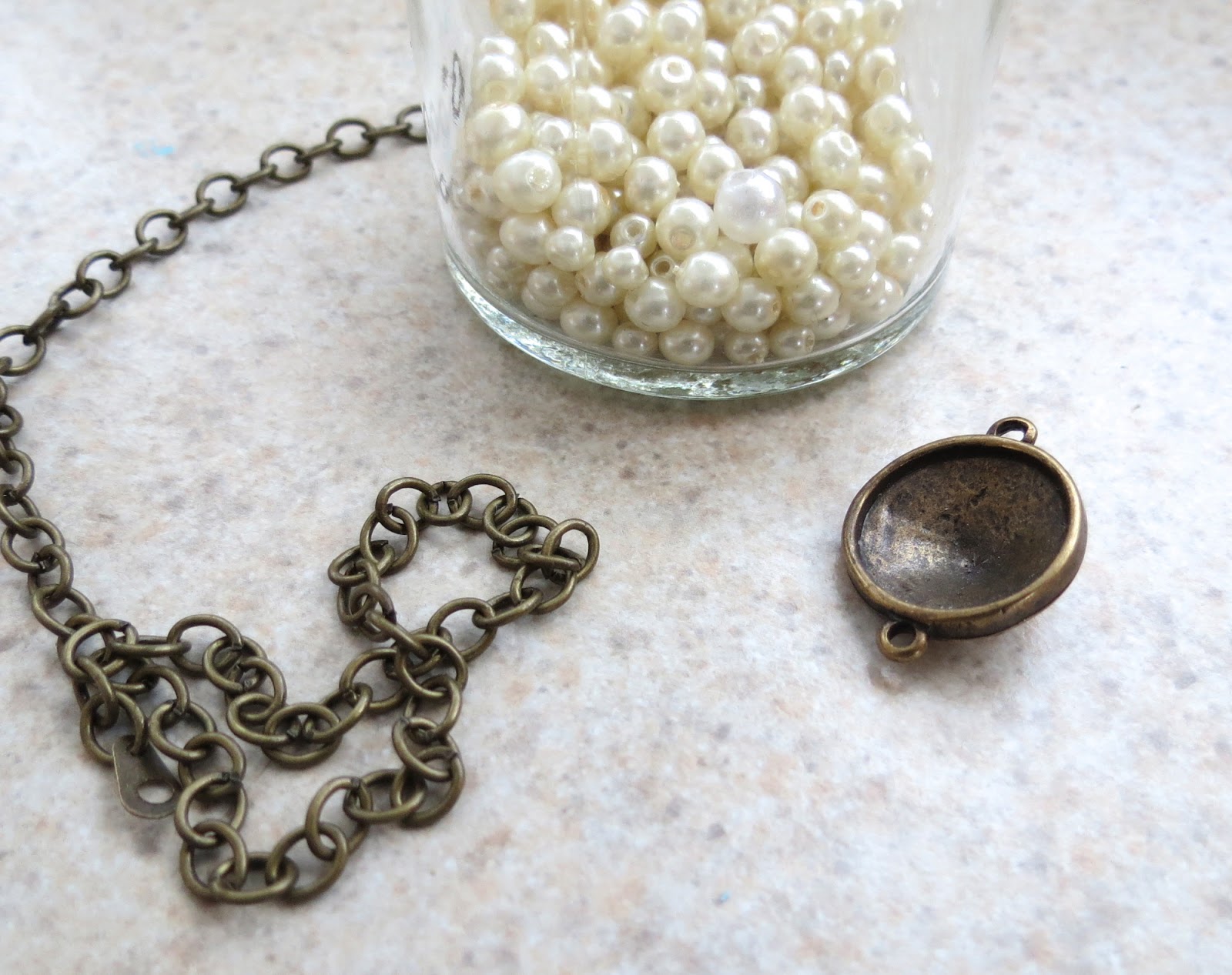 The Simple Craft Diaries: Easy DIY Necklace