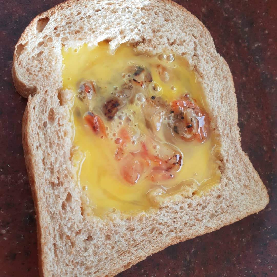 Egg In The Hole Healthy Breakfast Recipe Sugar Pink Food Healthy & Slimming Friendly Recipes