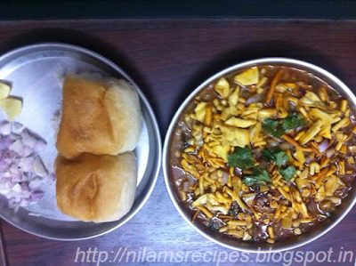 misal pav recipe instant maharashtrian breakfast recipes maharashtrian recipes misal pav recipe instant maharashtrian