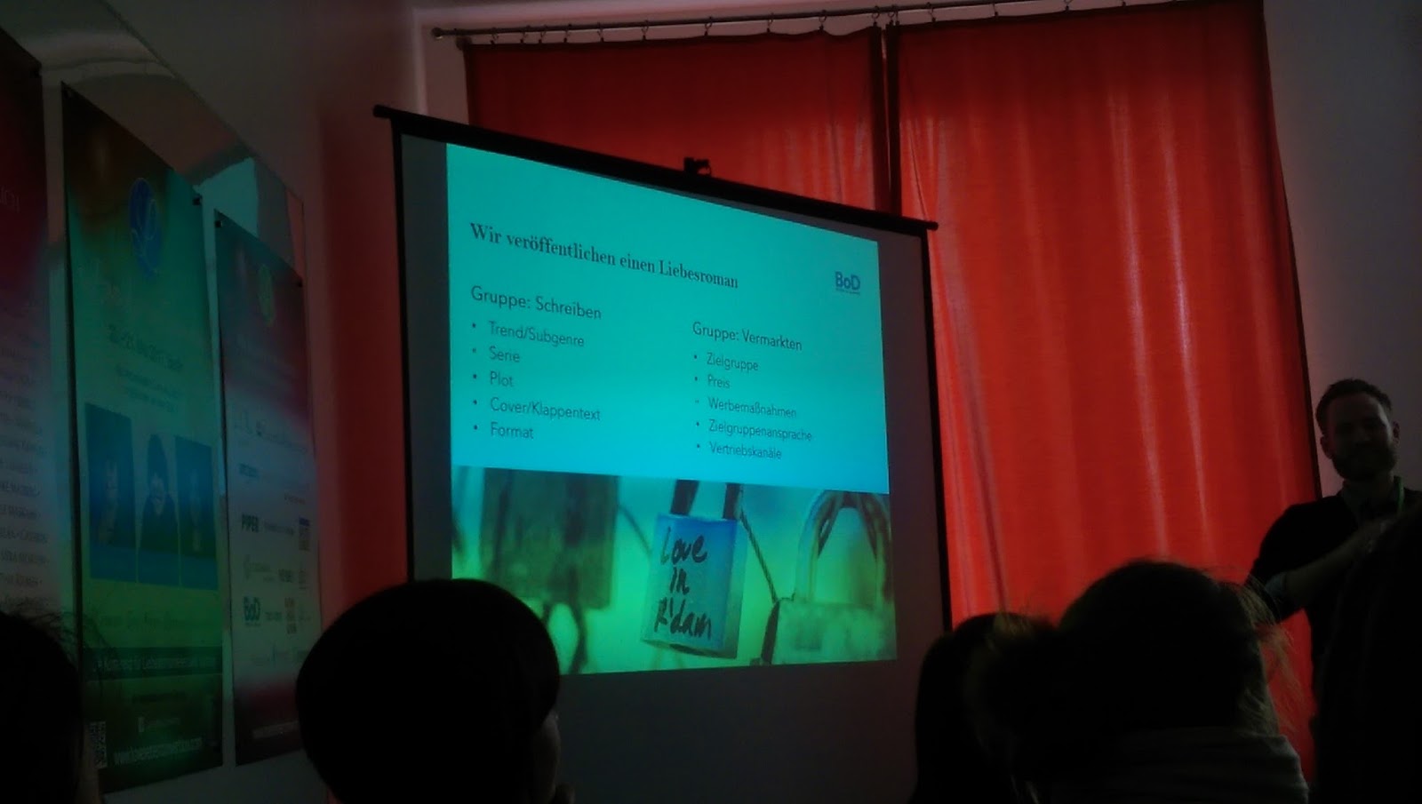 Fernbus Boom An Weihnachten Zentraler Omnibusbahnhof Zob Auf