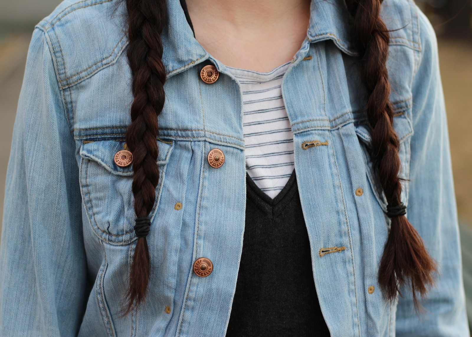 Vest on Tshirt BEAUTY FINE PRINT