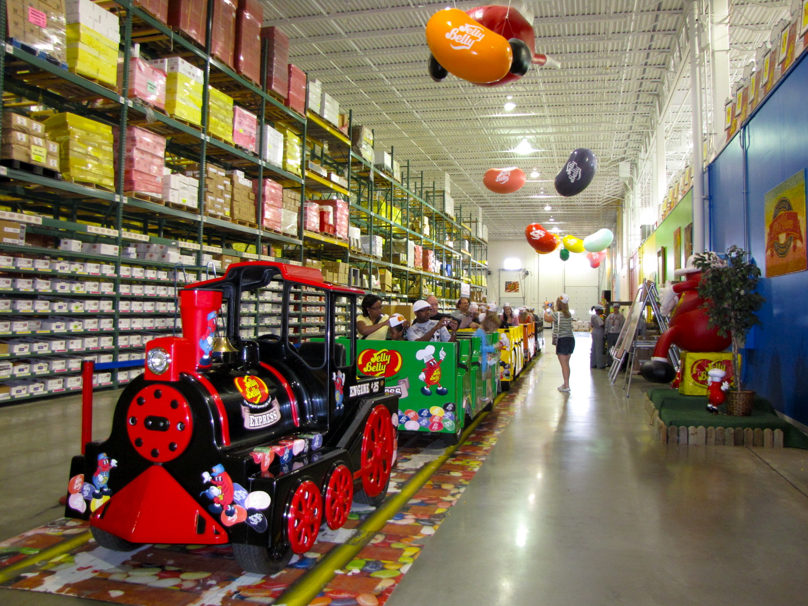 Tour Wisconsin's Jelly Belly Candy for inside