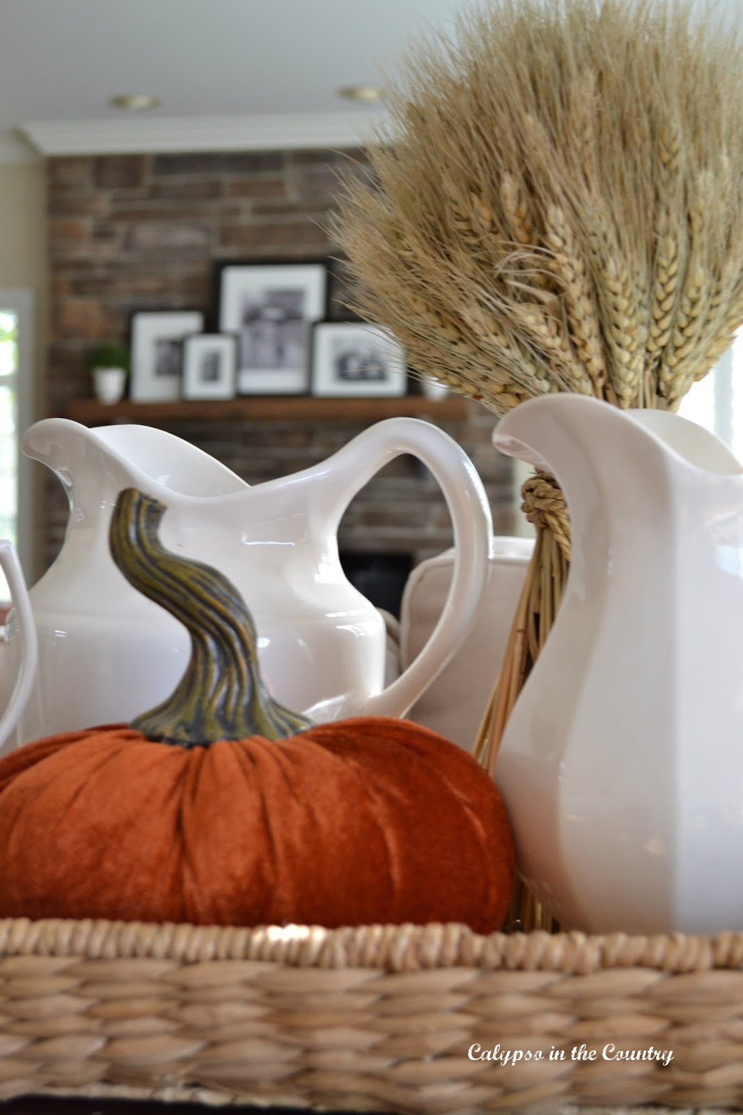 Fall Decorating with Velvet Pumpkins Fall Decorating with Velvet Pumpkins