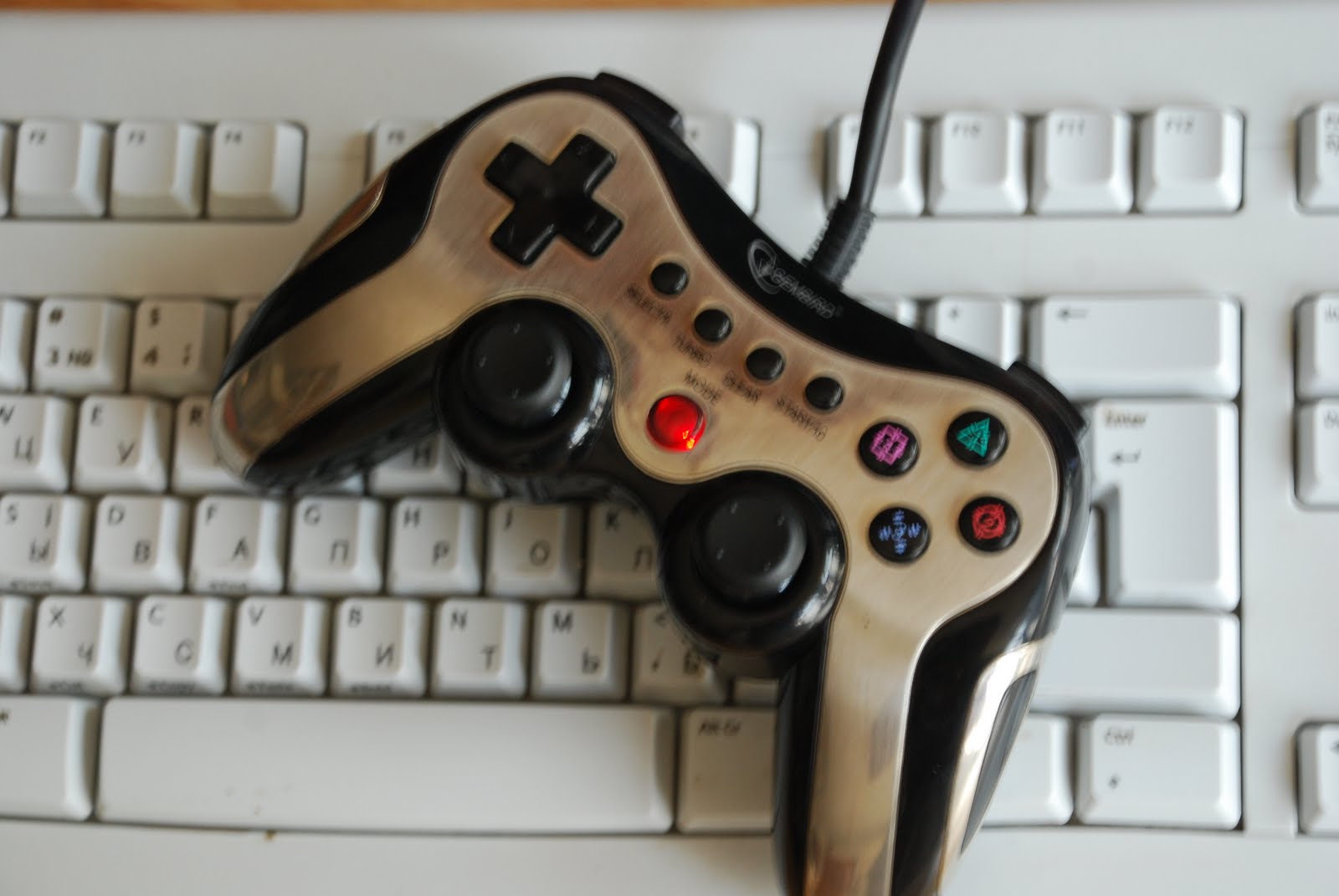 Обзоры аксессуаров: Джойстик/Геймпад/Gamepad Gembird JPD-FFB-M ...