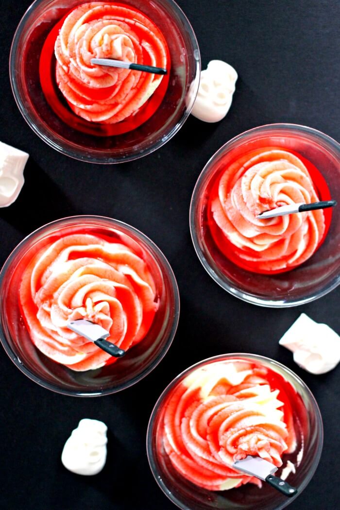 BLOODY CHEESECAKE MOUSSE CUPS
