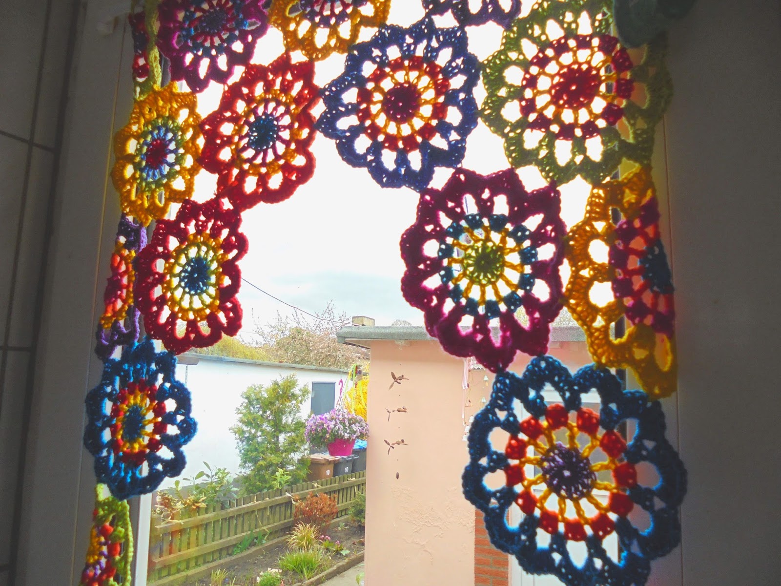 Kochloeffel Und Nadelkissen Hakel Blumen Als Gardine Tischdecke Girlande Aufhanger Blumig Schon