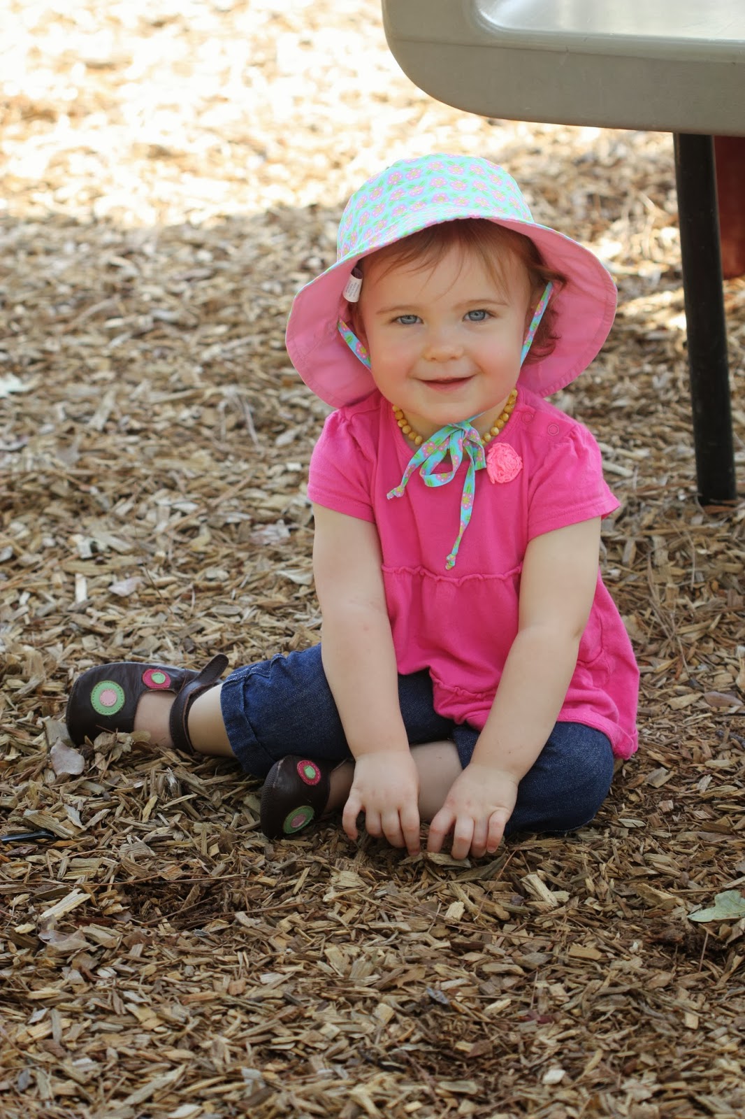 Картинки crashing remix. Too kind. Kind gif. Гитлер воспитание ненависти. Too kind.