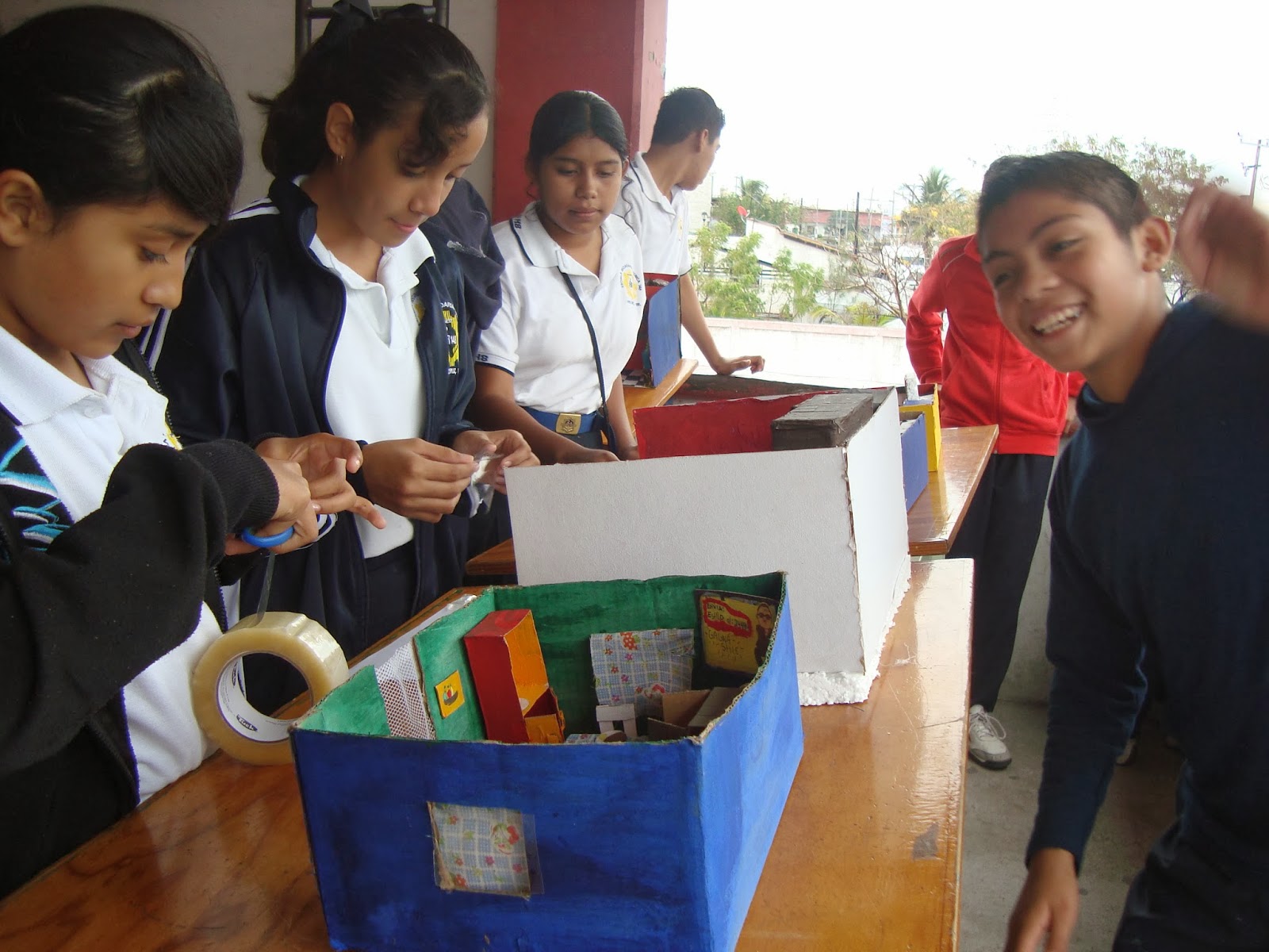 TECNOLOGIA I, II, III (DISEÑO ARQUITECTONICO): EXPO COCINA 2013