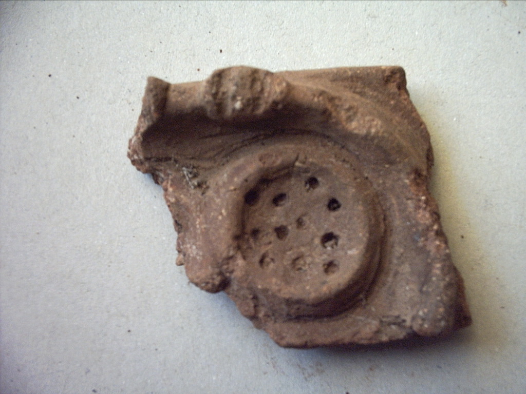 Fragmento de cerámica Taina decorada