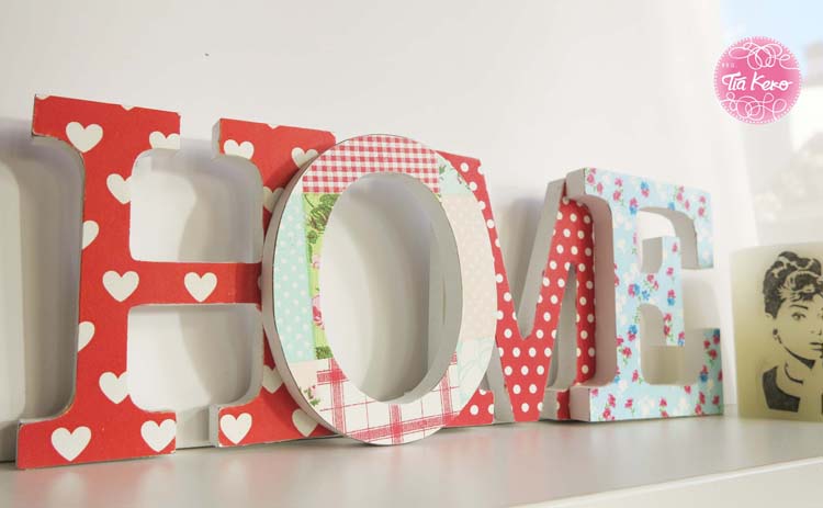 manualidades infantiles con letras de madera 