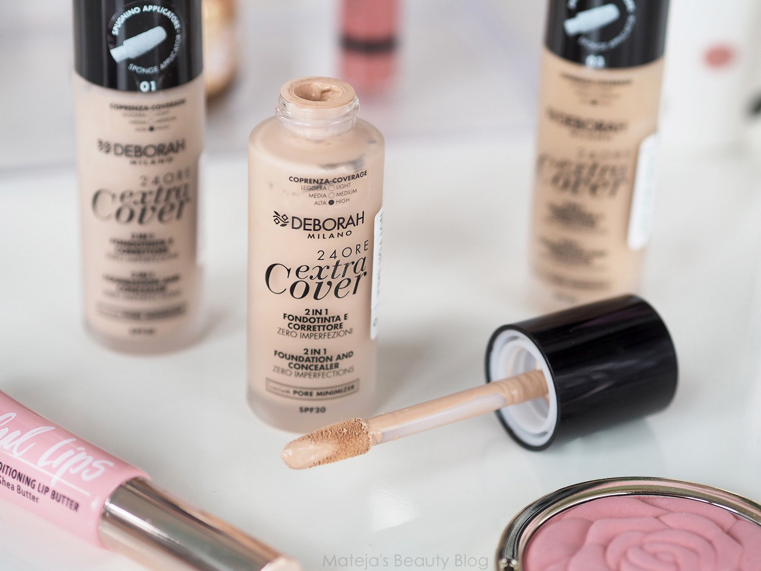 Deborah 24 Ore Extra Cover 2 In 1 Foundation And Concealer Mateja S Beauty Blog