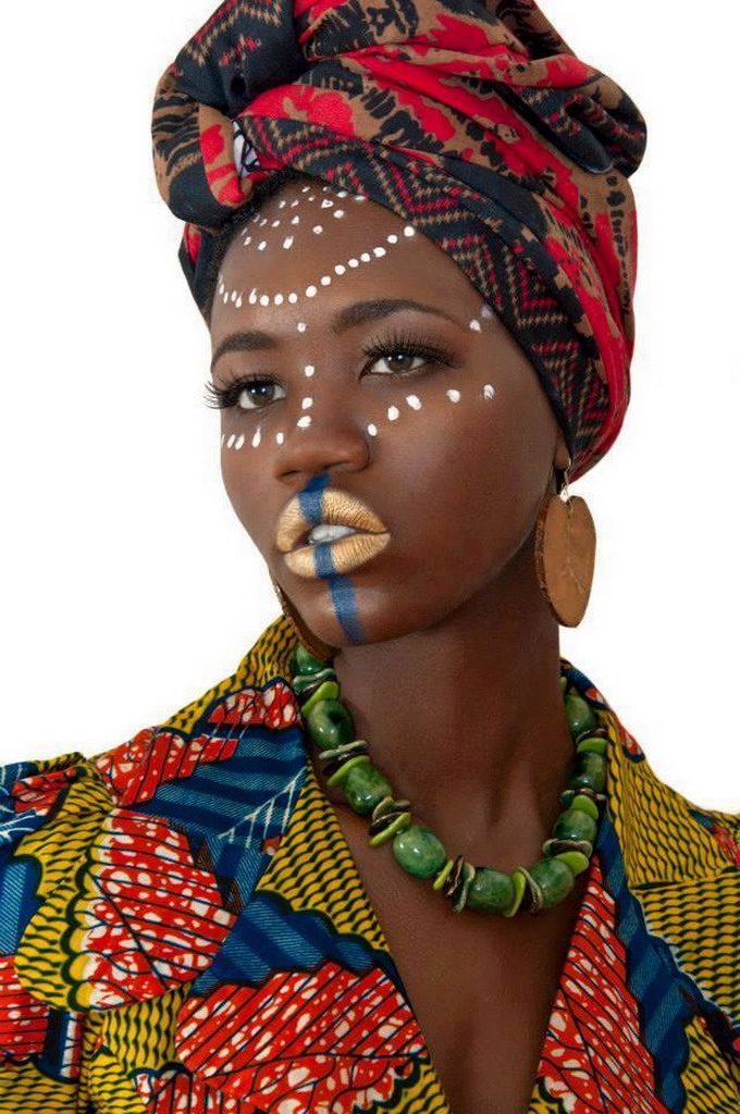 El arte es su máxima expresión Caras de Mujeres Africanas Con