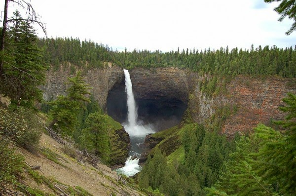 Helmcken Falls, British Columbia, Canada
